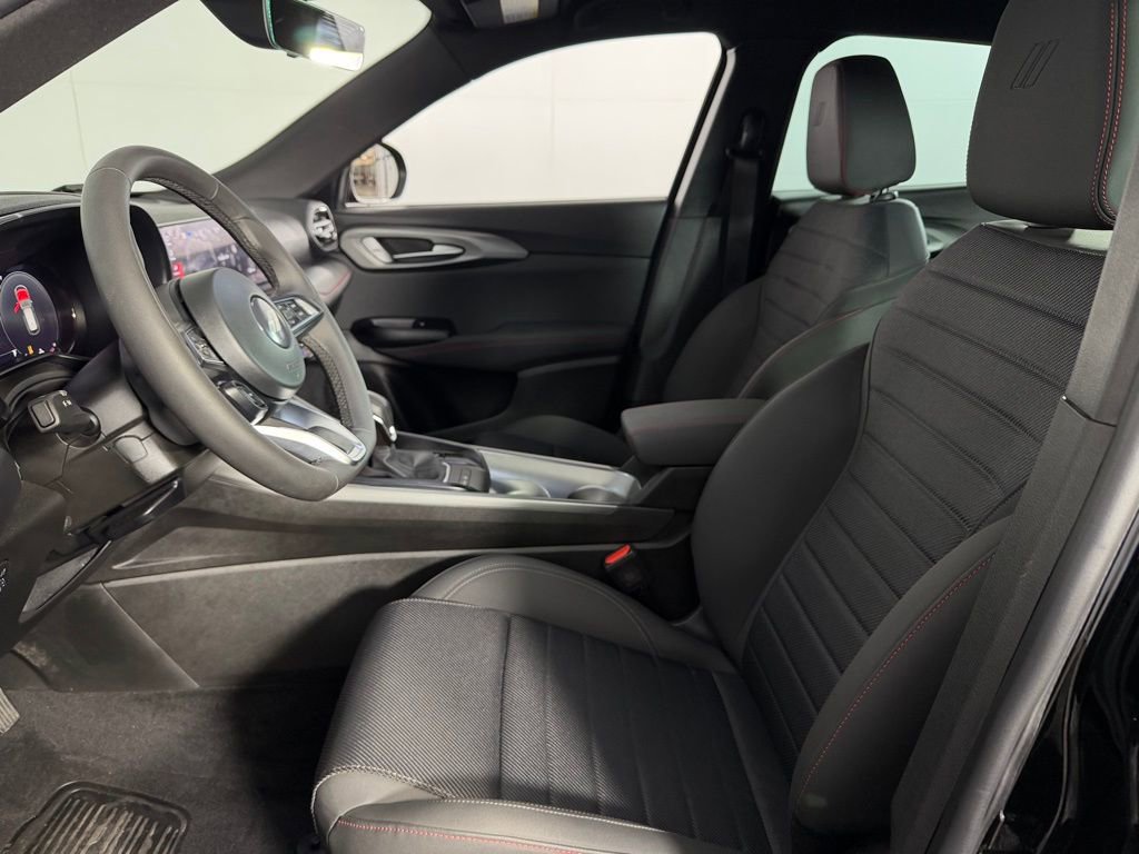 Certified 2025 Dodge Hornet GT w/ GT Blacktop Package image 19