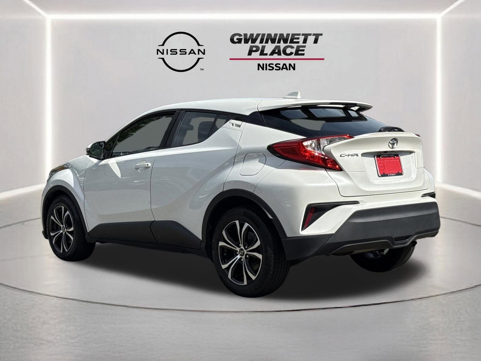 Used 2021 Toyota C-HR LE FWD image 20