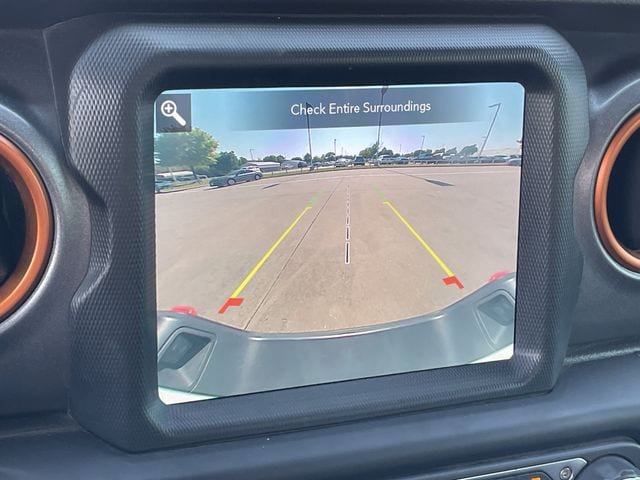 Used 2021 Jeep Gladiator Mojave AWD/4WD image 17