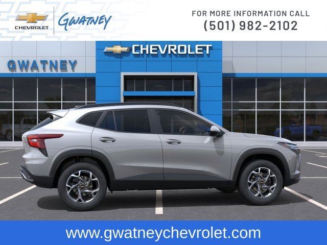 New 2026 Chevrolet Trax LT w/ LT Convenience Package FWD image 5