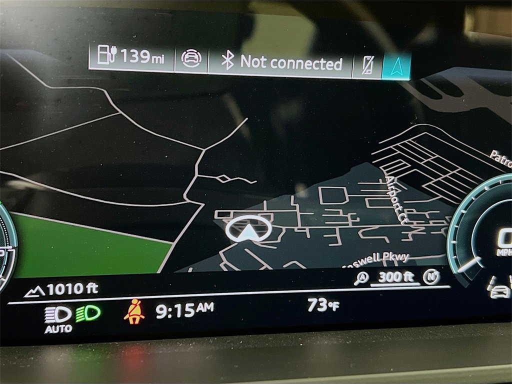 Used 2024 Audi Q8 e-tron Prestige image 16