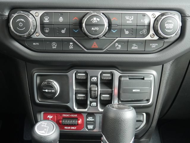 New 2026 Jeep Gladiator Rubicon w/ Safety Group AWD/4WD image 22