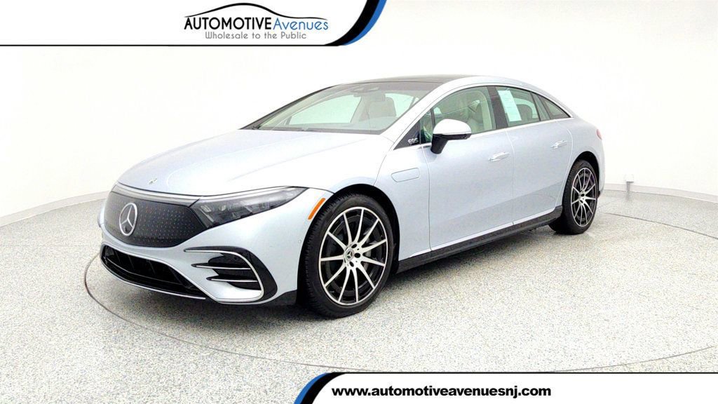 Used 2023 Mercedes-Benz EQS 580 4MATIC Sedan image 1