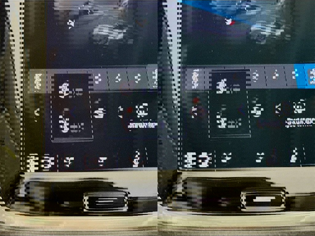 Certified 2024 Volvo XC90 B5 Core w/ Protection Package Premier image 20