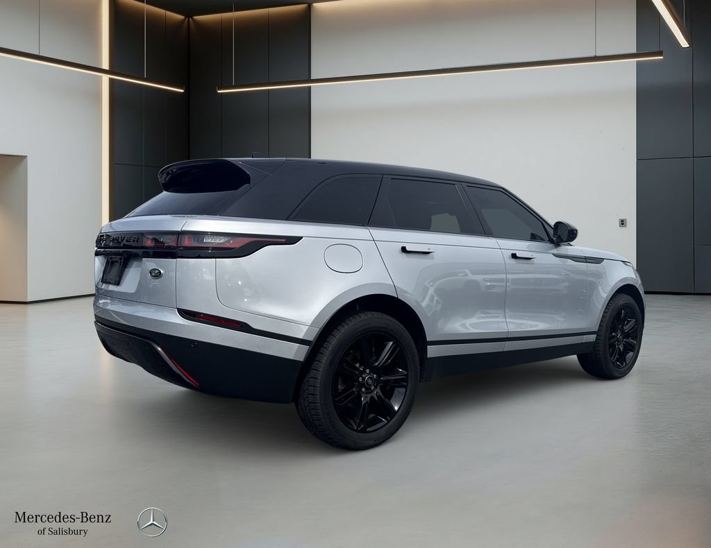 Used 2023 Land Rover Range Rover Velar S AWD/4WD image 4
