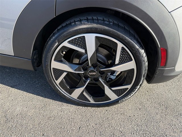 Certified 2025 MINI Cooper S image 18
