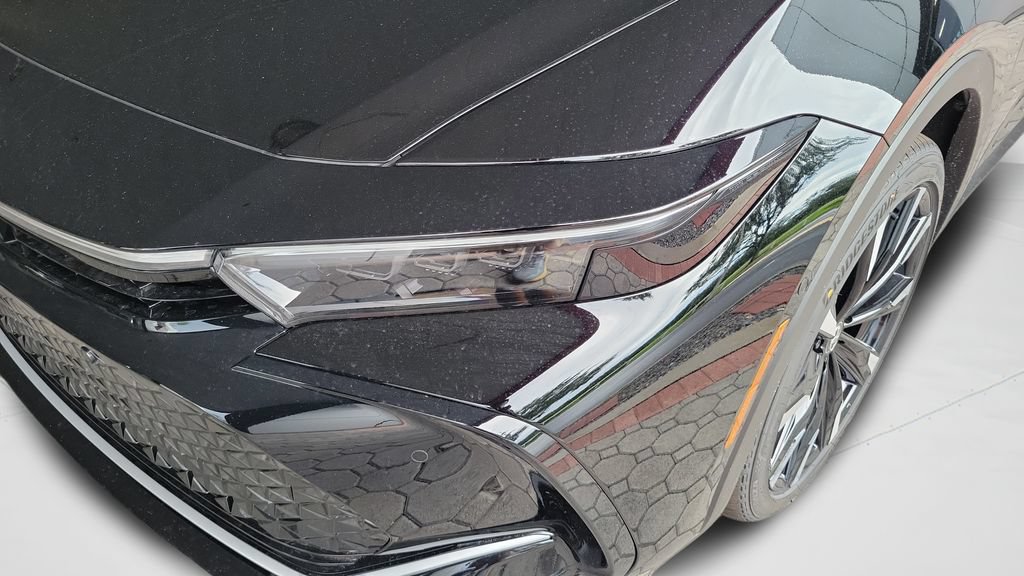 New 2026 Toyota Crown Platinum AWD/4WD image 22