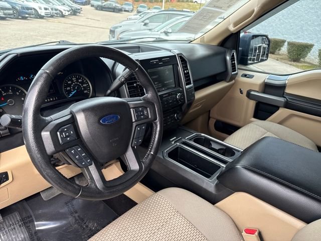Used 2015 Ford F150 XLT w/ Equipment Group 302A Luxury image 8