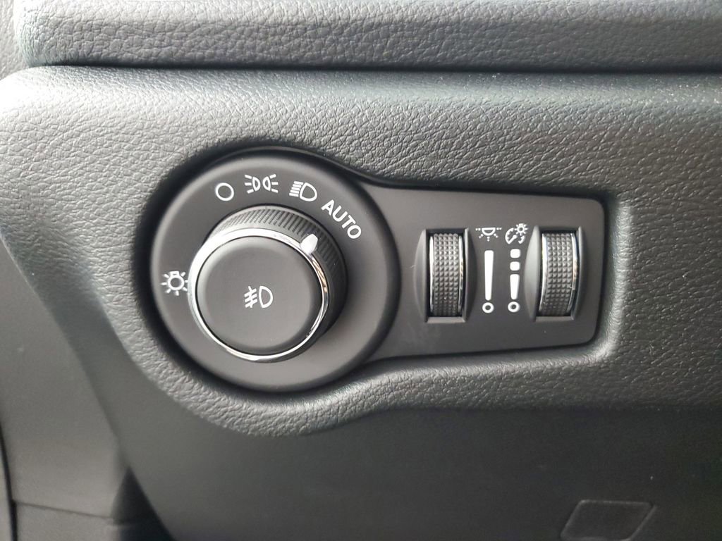 New 2026 Chrysler Pacifica Limited w/ S Appearance Package image 27