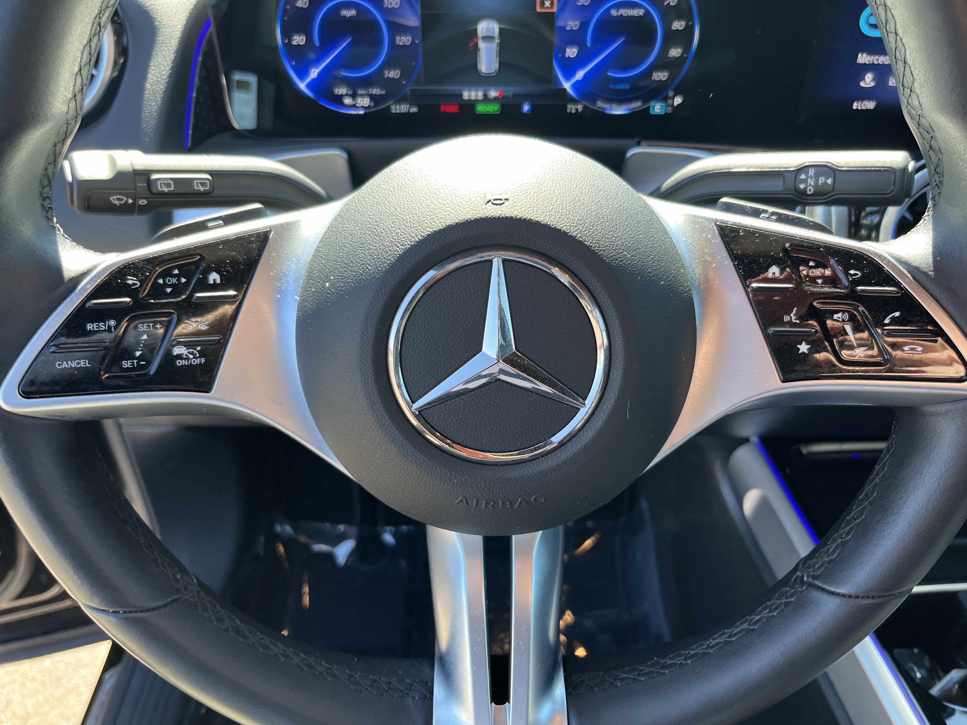 Used 2024 Mercedes-Benz EQB 300 4MATIC image 18