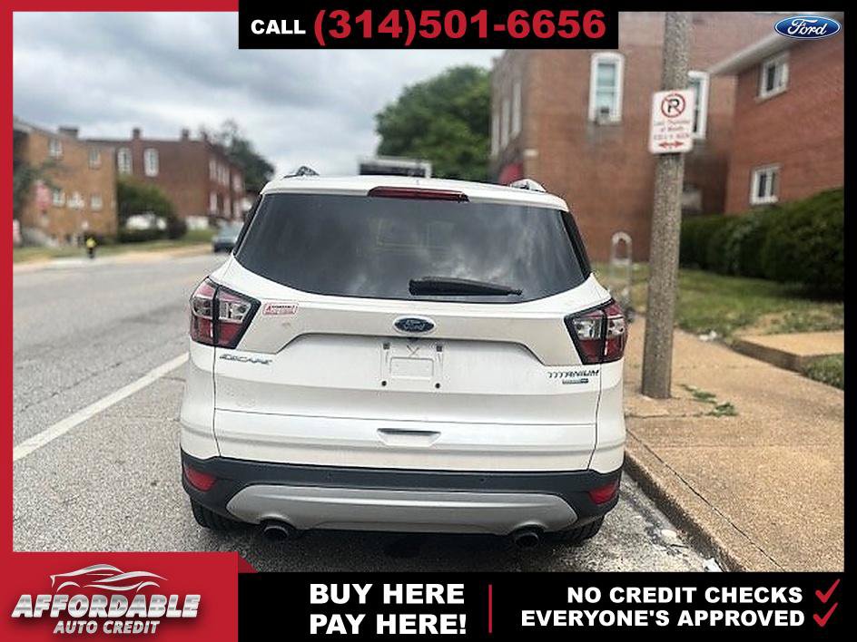 Used 2017 Ford Escape Titanium AWD/4WD image 4