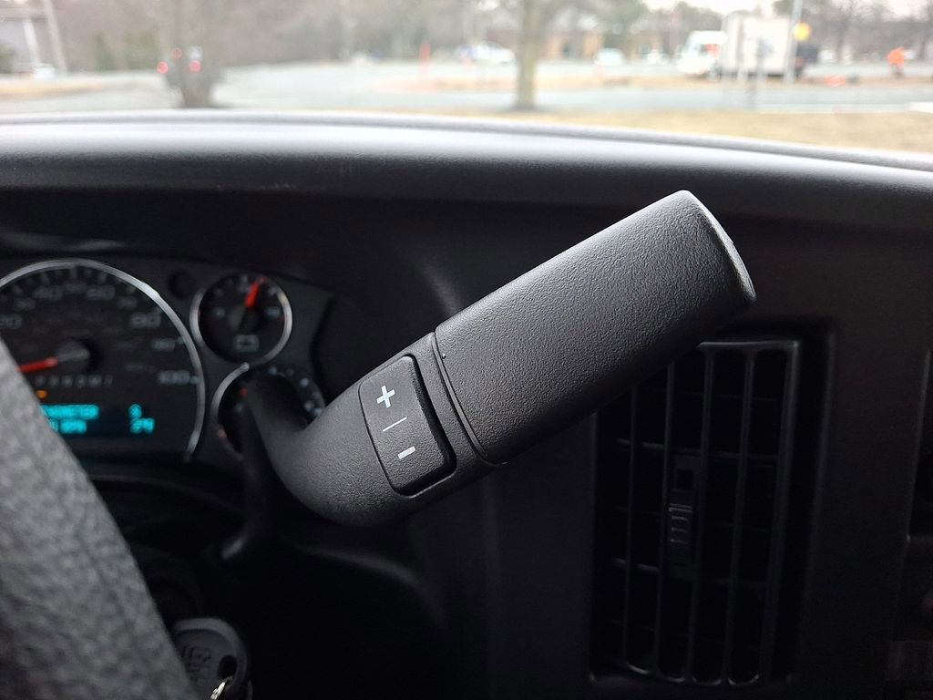 New 2025 Chevrolet Express 2500 Extended w/ Driver Convenience Package RWD image 9