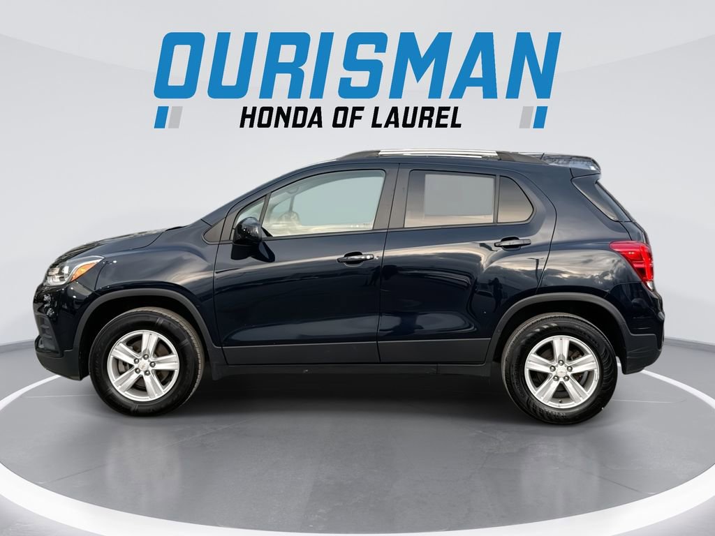 Used 2022 Chevrolet Trax LT w/ Driver Confidence Package image 5