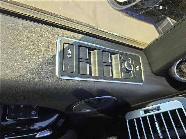 Used 2017 Land Rover Range Rover Long Wheelbase Supercharged image 27