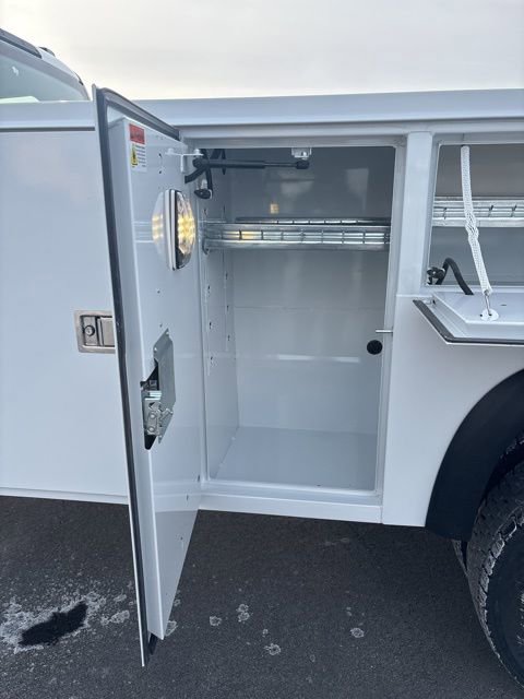 New 2025 Ford F450 XL w/ XL Chrome Package image 13