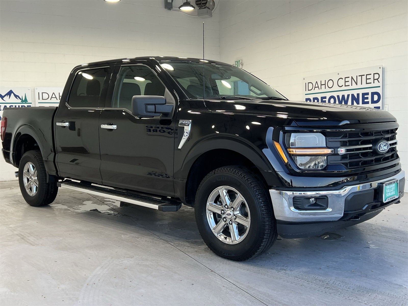 Used 2024 Ford F150 XLT image 2
