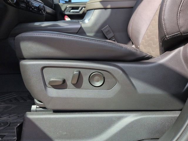 Used 2025 Chevrolet Silverado 2500 ZR2 w/ ZR2 Bison Edition image 24