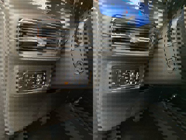 New 2025 Lincoln Corsair Grand Touring w/ Equipment Group 301A image 17