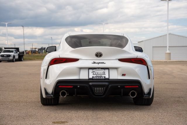Used 2020 Toyota Supra Launch Edition w/ Driver Assist Package RWD image 6