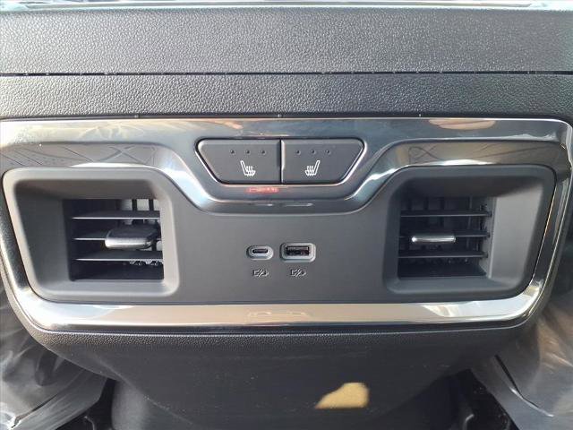 New 2026 Chevrolet Silverado 1500 LTZ w/ LTZ Premium Package image 14