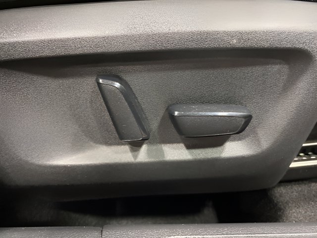 Used 2021 Nissan Rogue Platinum AWD/4WD image 32