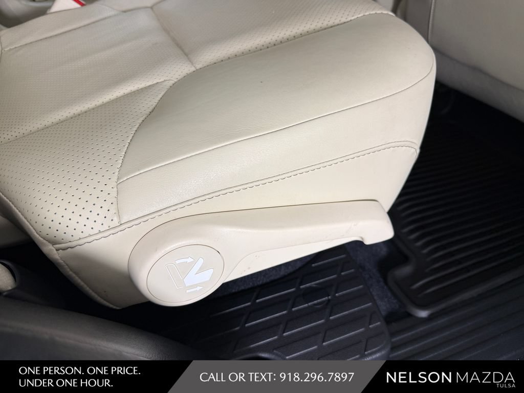 Used 2020 Lexus GX 460 Luxury w/ Luxury Sport Package AWD/4WD image 43