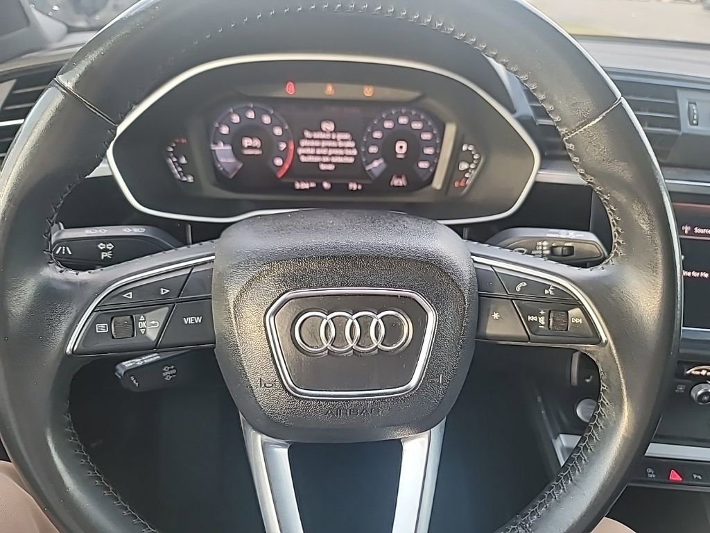 Used 2020 Audi Q3 2.0T Premium w/ Convenience Package image 12