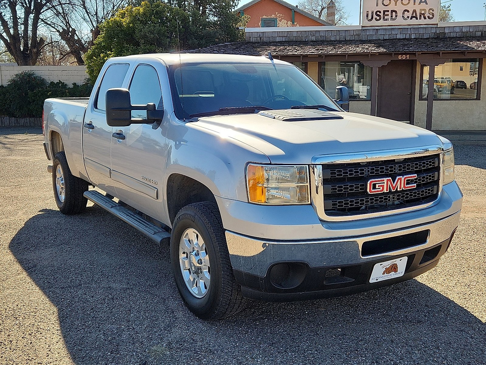 Used 2011 GMC Sierra 2500 SLE image 4