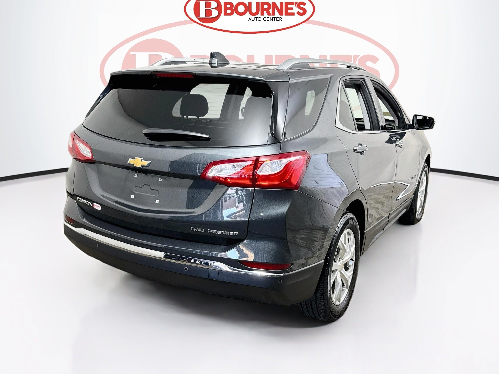 Used 2021 Chevrolet Equinox Premier AWD/4WD image 12