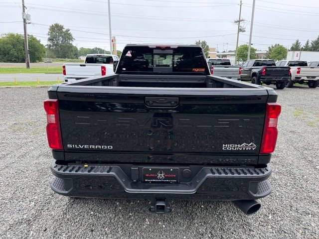 New 2026 Chevrolet Silverado 3500 High Country w/ High Country Premium Package AWD/4WD image 8