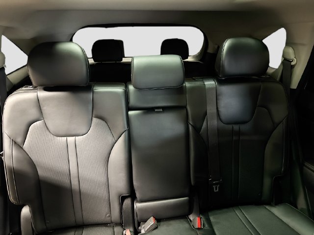 Certified 2023 Kia Sorento S w/ Panoramic Sunroof Package AWD/4WD image 25