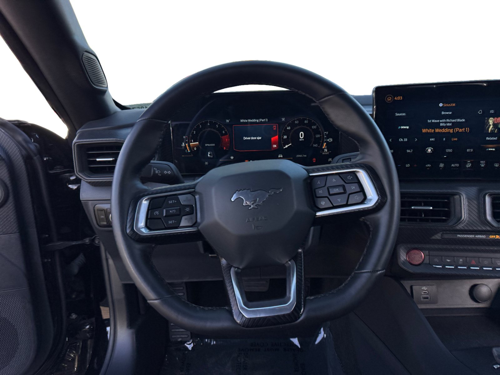 Used 2025 Ford Mustang Convertible RWD image 12