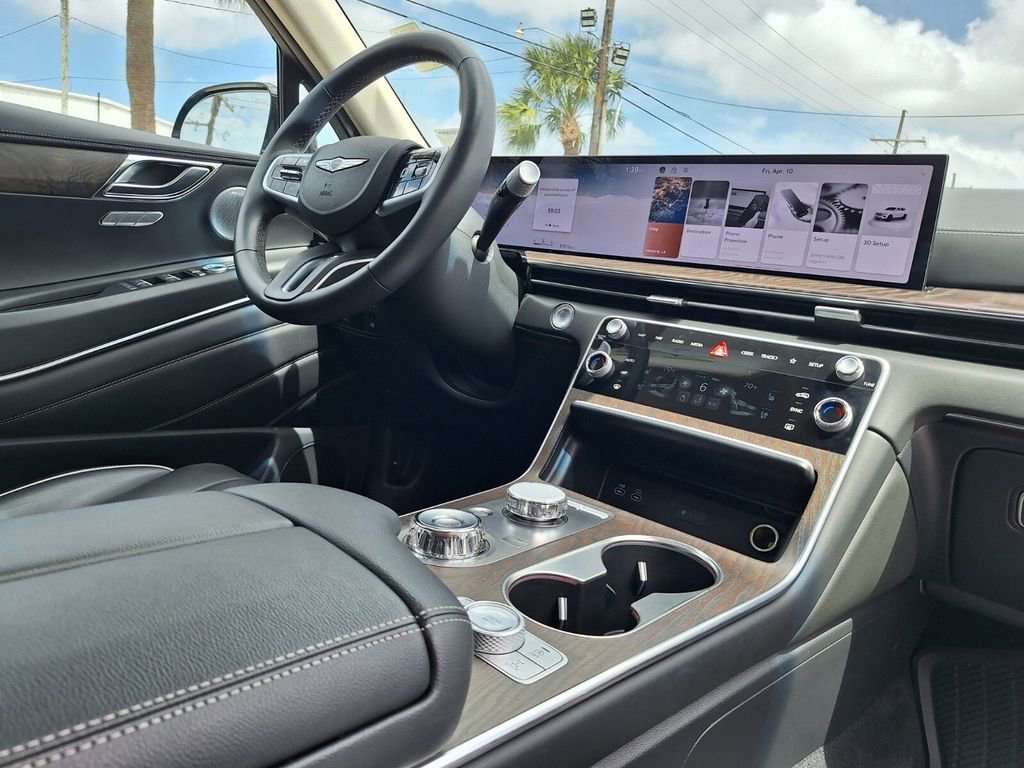 Used 2025 Genesis GV80 2.5T Prestige image 28