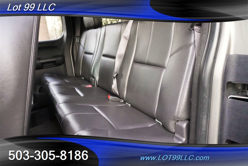 Used 2008 Chevrolet Silverado 2500 LTZ w/ Suspension Package, Off-Road AWD/4WD image 12