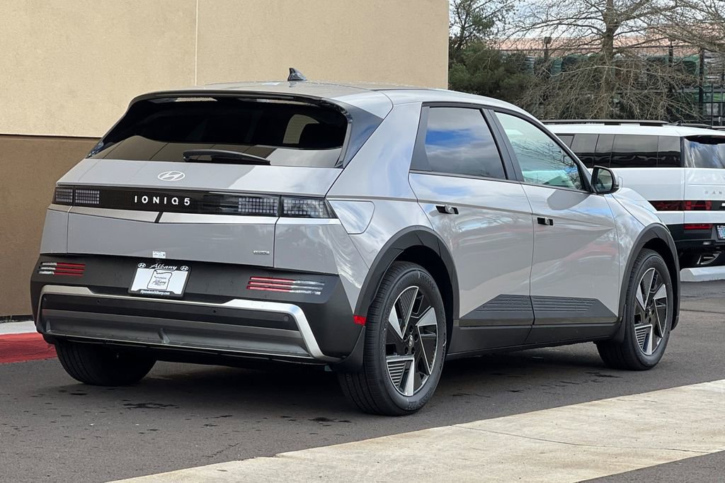 New 2026 Hyundai Ioniq 5 SEL image 5