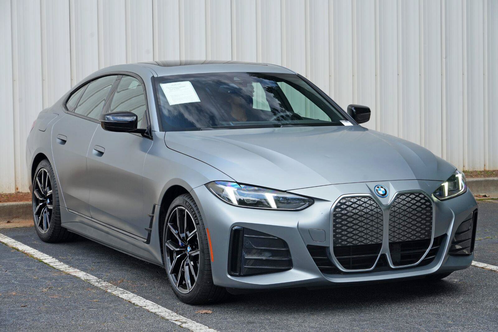 Used 2025 BMW i4 eDrive40 w/ M Sport Package RWD image 56