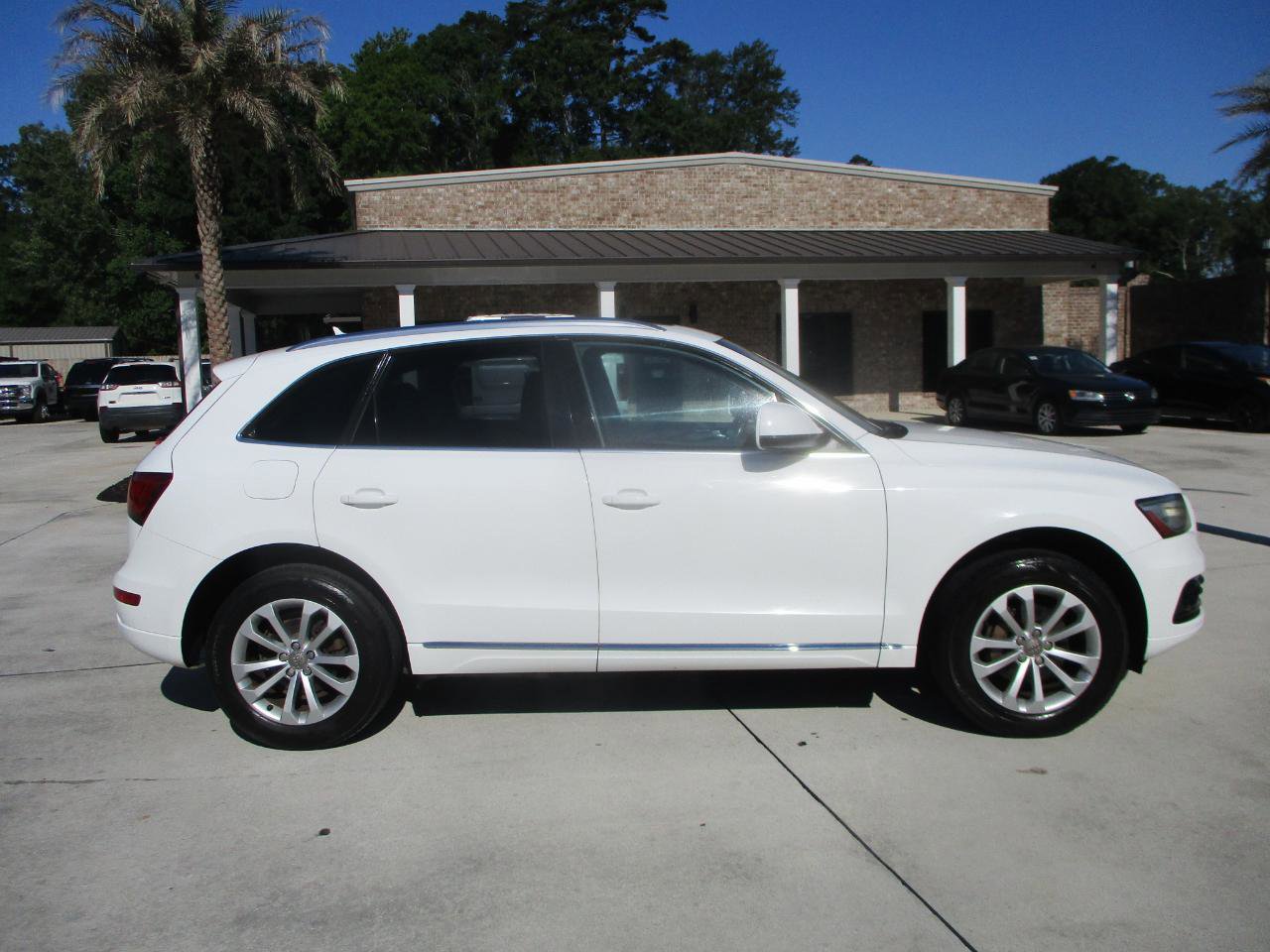Used 2014 Audi Q5 2.0T Premium Plus w/ Premium Plus Package AWD/4WD image 17