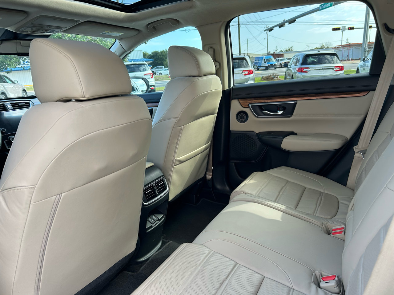 Used 2017 Honda CR-V Touring image 27