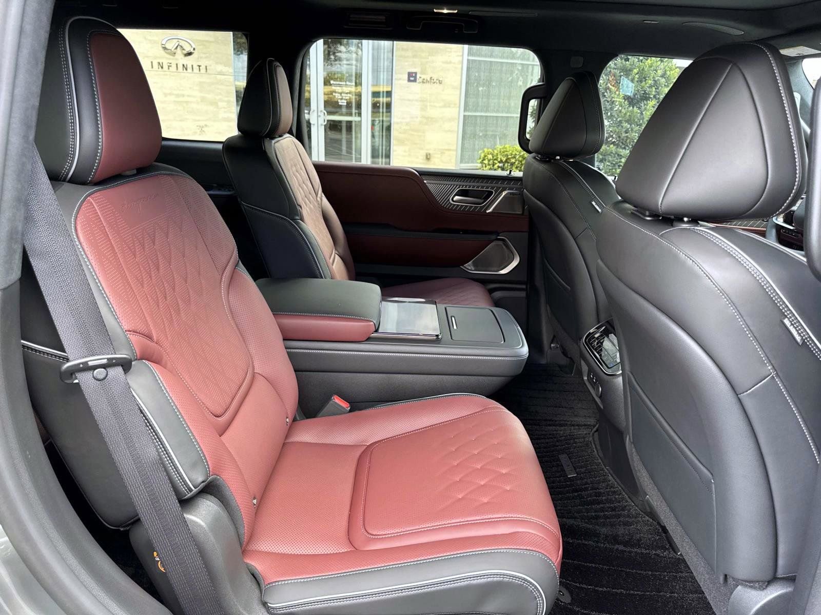 New 2026 INFINITI QX80 Autograph image 17