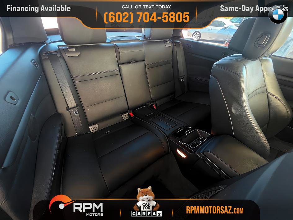 Used 2012 BMW 335i Convertible image 17