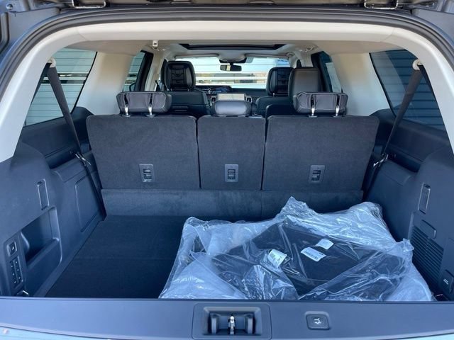 New 2027 Ford Expedition Max Platinum w/ Driver's Package AWD/4WD image 29