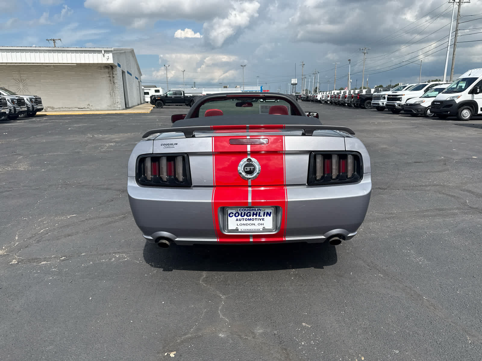 Used 2006 Ford Mustang GT RWD image 4