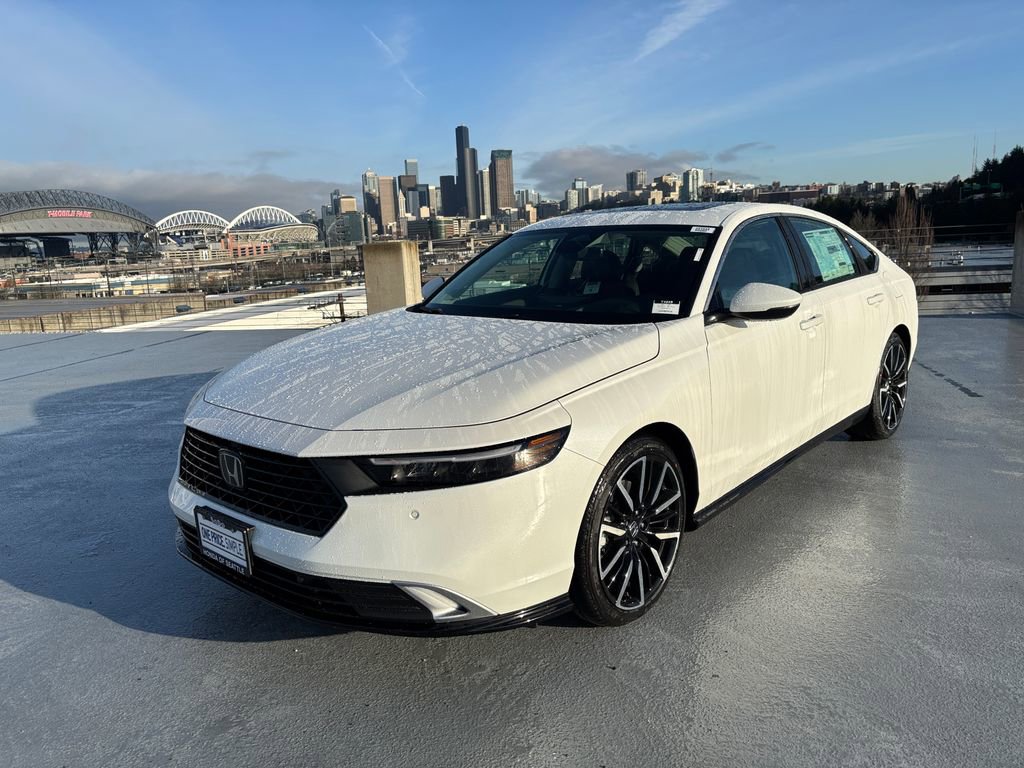 New 2025 Honda Accord Touring image 8