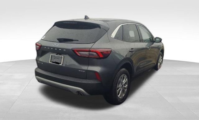 Used 2023 Ford Escape Active image 3