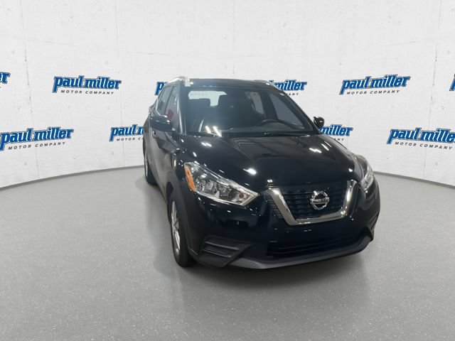 Used 2018 Nissan Kicks S FWD image 4
