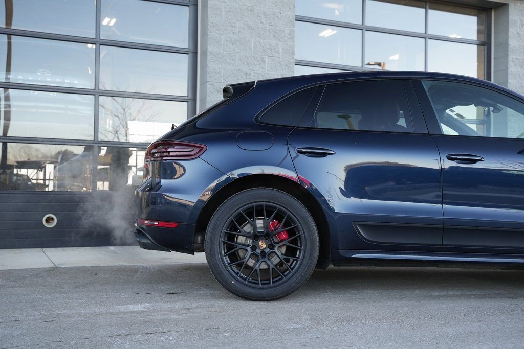 Used 2018 Porsche Macan GTS image 25