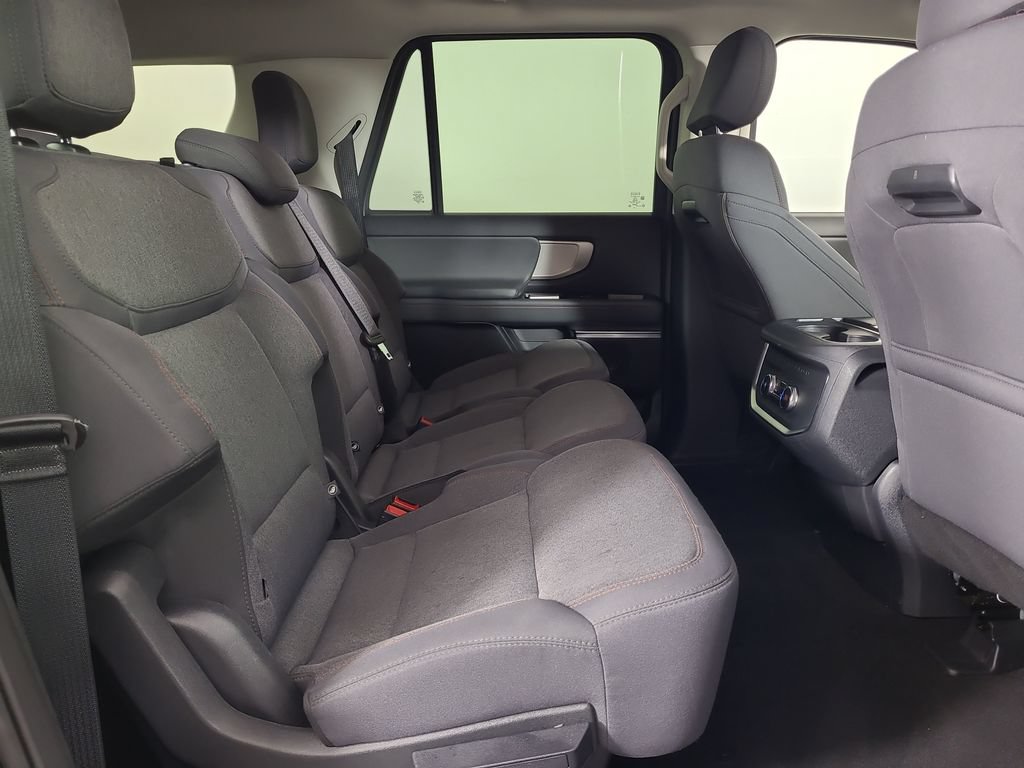 Used 2025 Ford Expedition Max Active AWD/4WD image 22