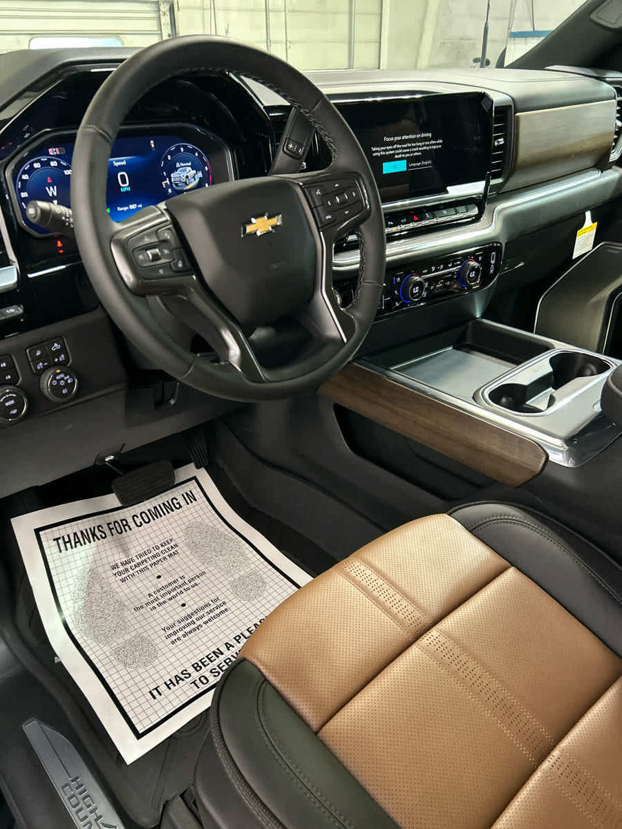New 2026 Chevrolet Silverado 3500 High Country w/ High Country Premium Package AWD/4WD image 10