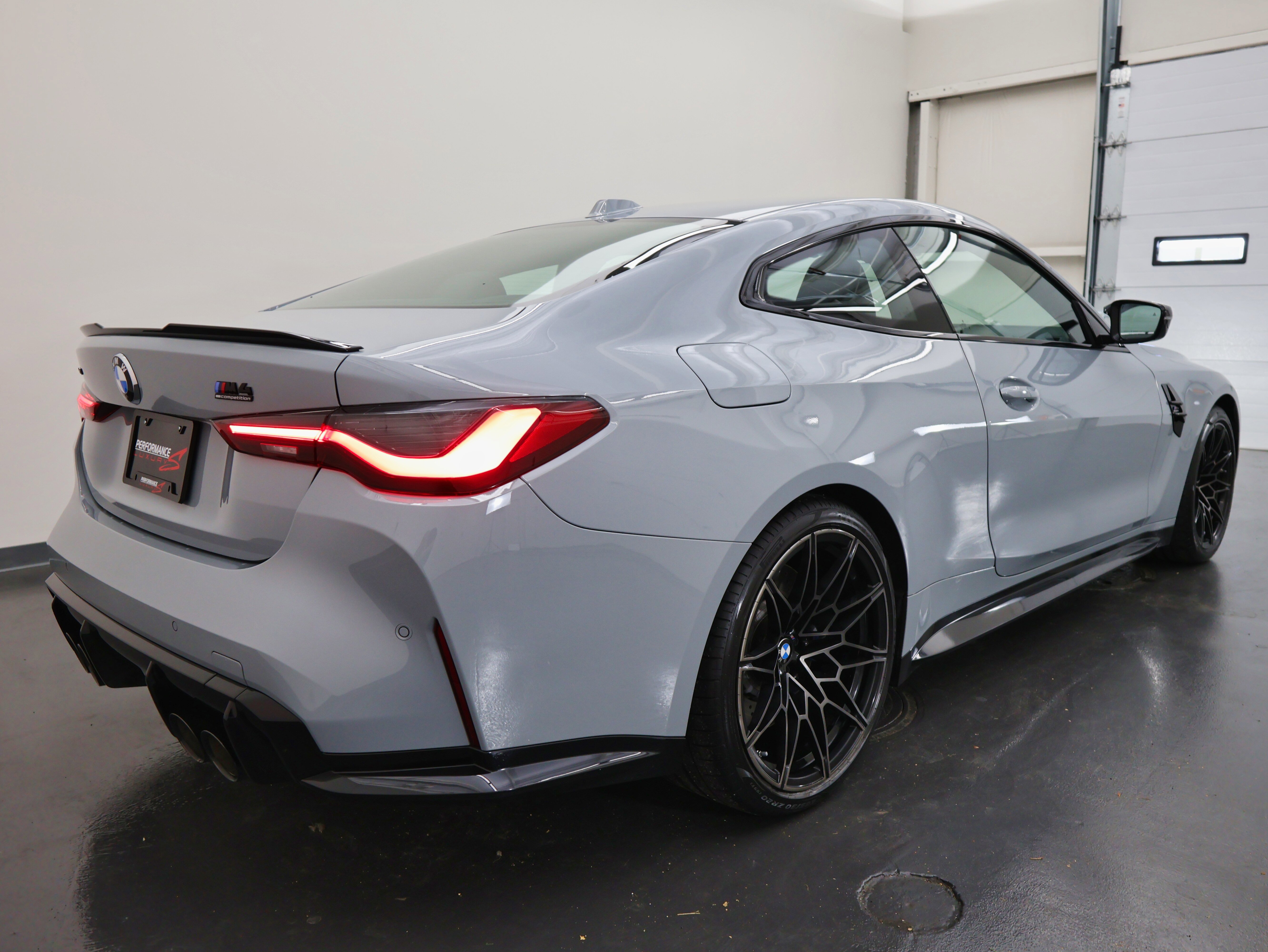 Used 2024 BMW M4 xDrive Competition w/ Executive Package image 3