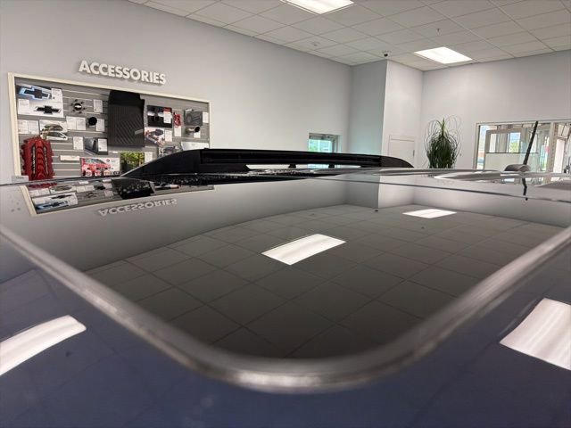 Used 2016 Chevrolet Equinox LTZ w/ Enhanced Convenience Package image 25